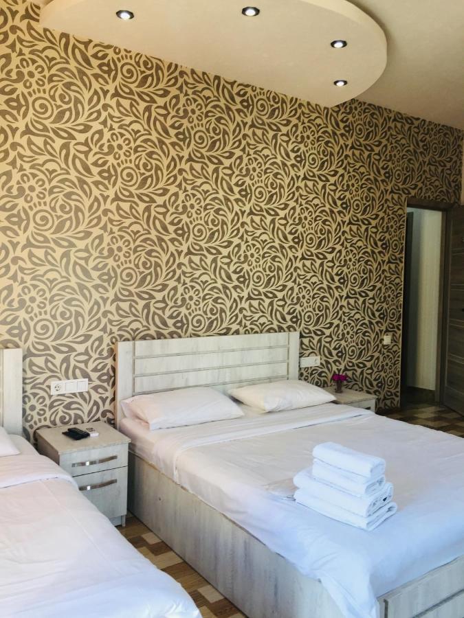 Hotel Tourist Тбилиси Экстерьер фото